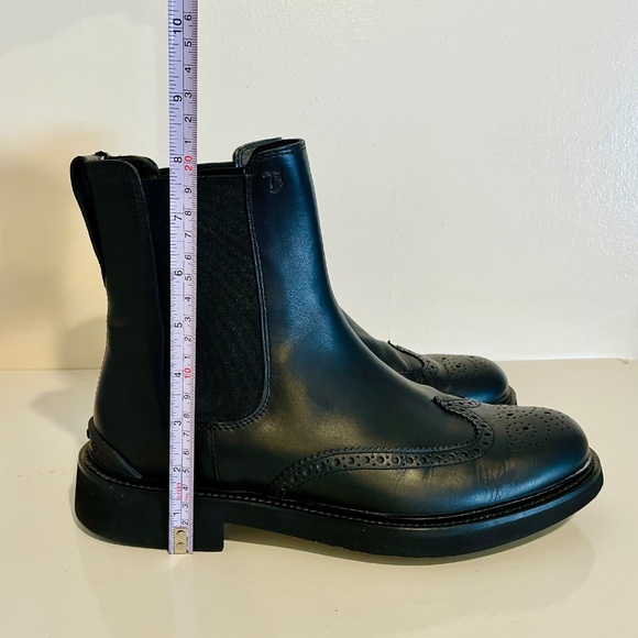 Tod's Black Leather Brogue Detail Boots Men's 7 - Picture 12 of 16